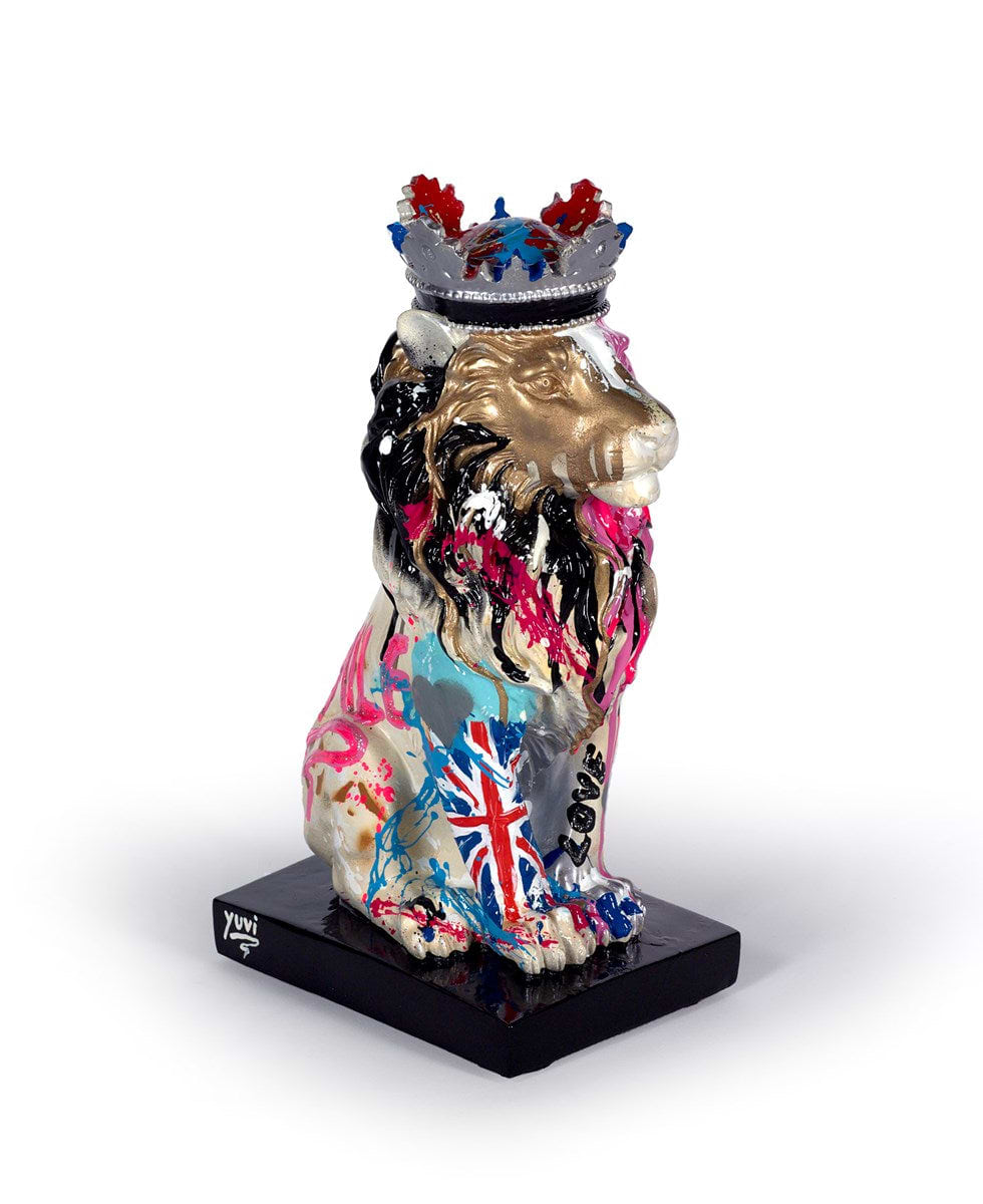 Crowned Lion - Smile Marilyn