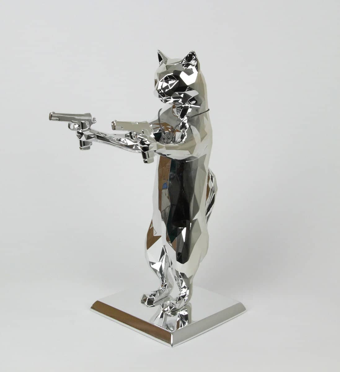 Rebel With The Paws (chrome/chrome)
