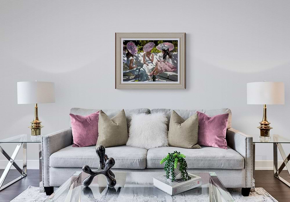 Pink Champagne, Ascot (Roomset)