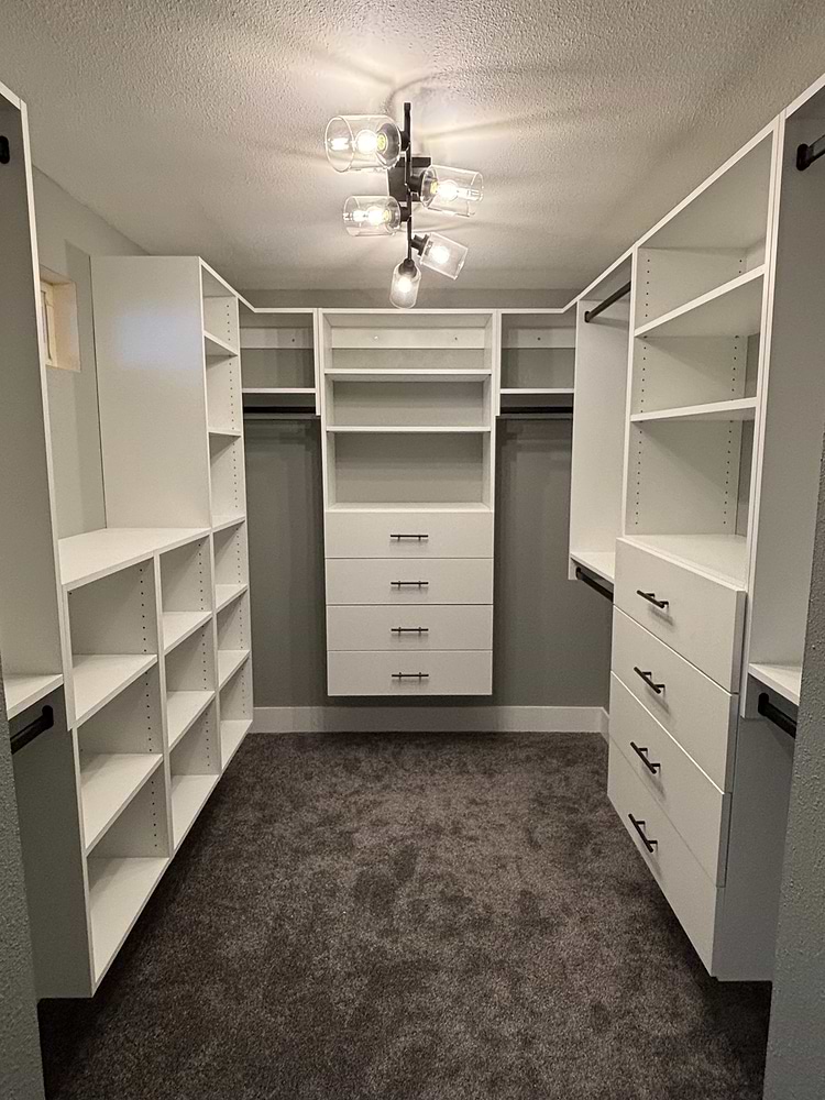 Customer photo of installed white Vista walk-in