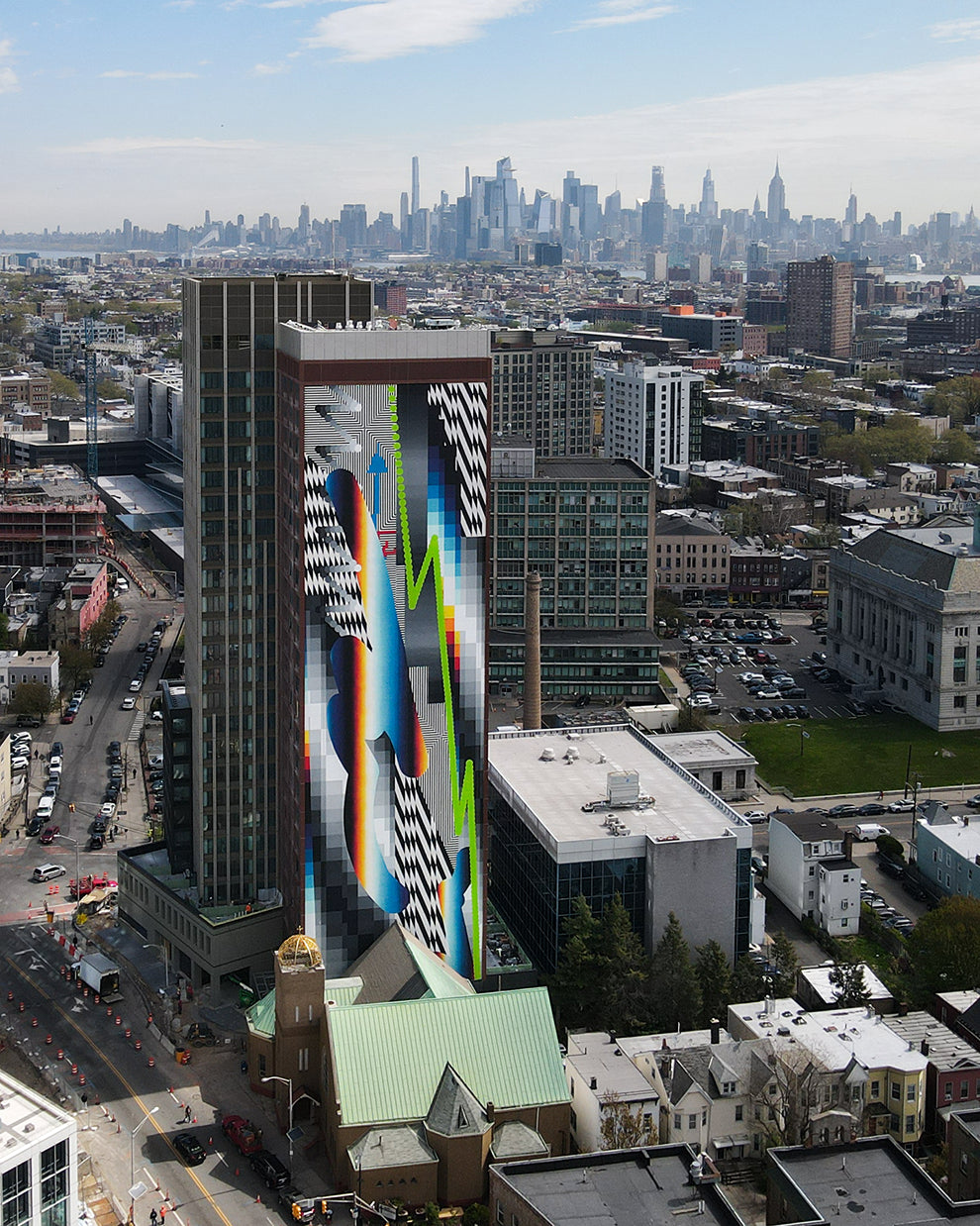 Mural in Jersey City by Felipe Pantone