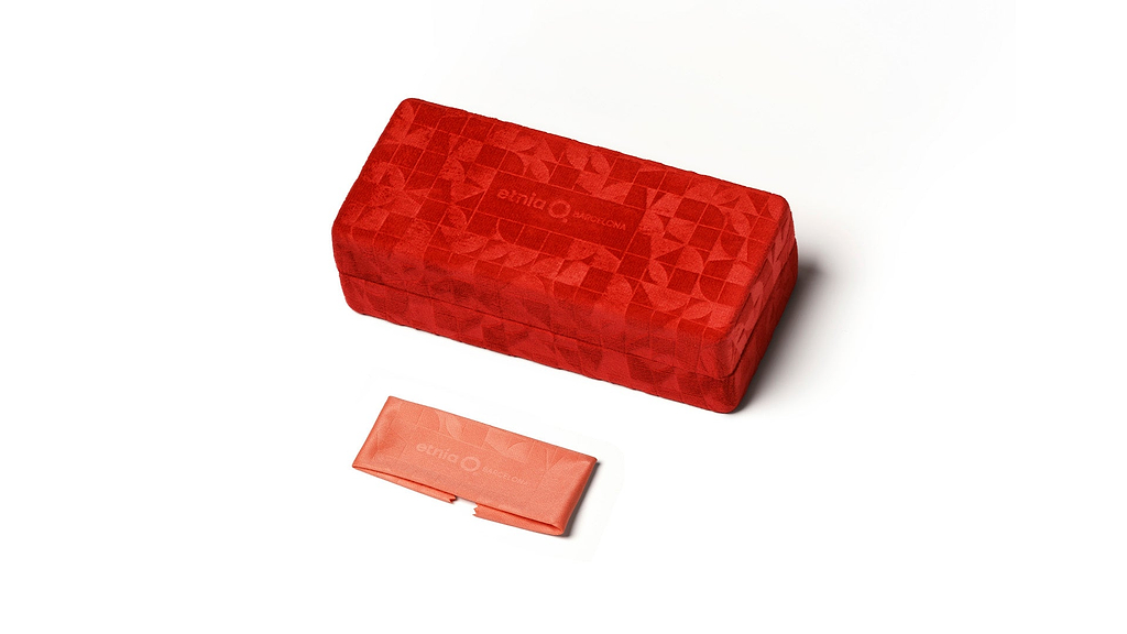 ULTRA LIGHT 18