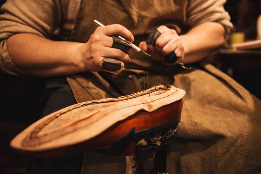 8 Benefits of Wearing Leather Shoes