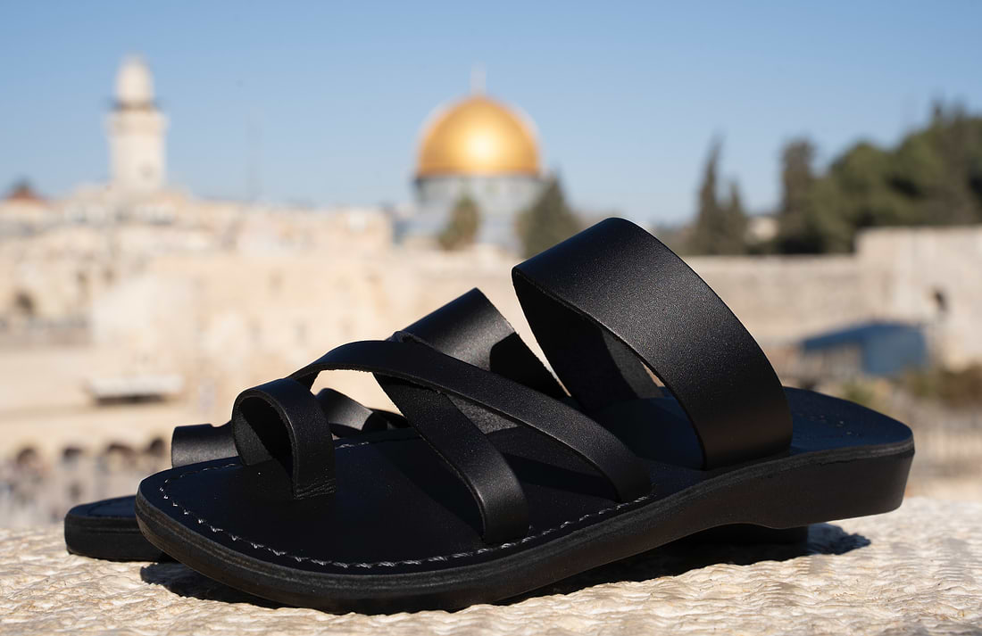 The Best Men’s Sandals for Spring 2023