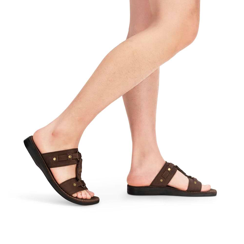 The Wayfarer - Bold Leather Ring Sandal | Brown Nubuck