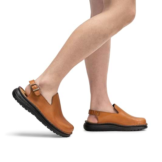 Anchor - Back-Strap Leather Clog | Honey