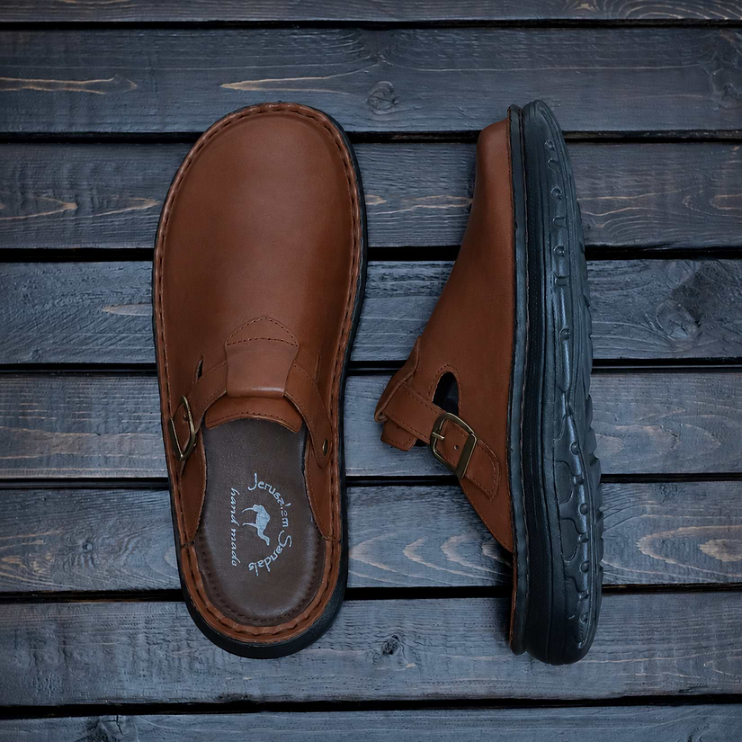 Sawyer - Leather Clog-Toe Sandal | Brown
