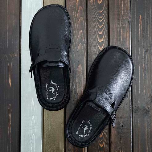 Sawyer - Leather Clog-Toe Sandal | Black