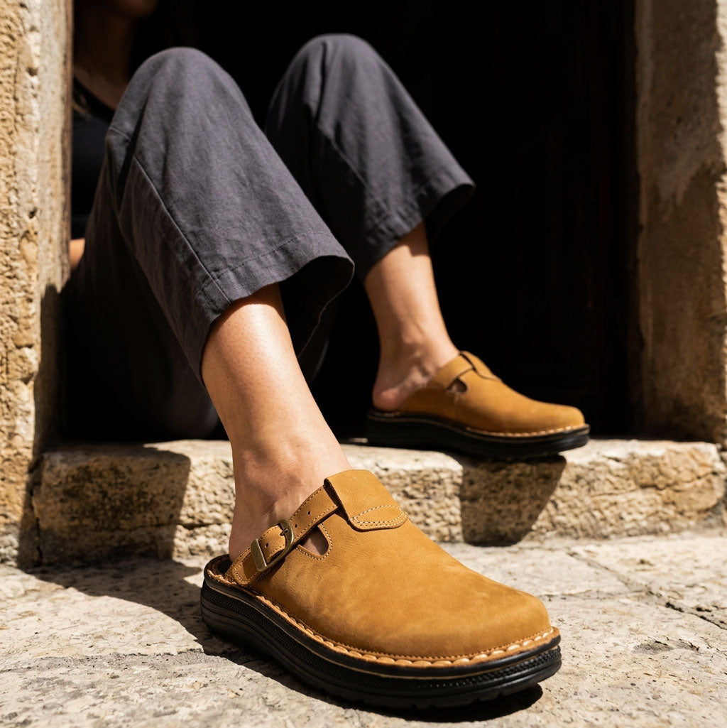 Sawyer - Leather Clog-Toe Sandal | Tan Nubuck