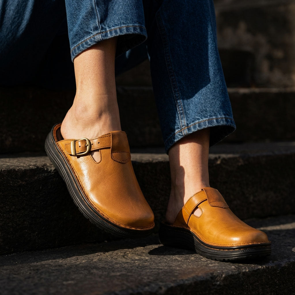 Sawyer - Leather Clog-Toe Sandal | Honey