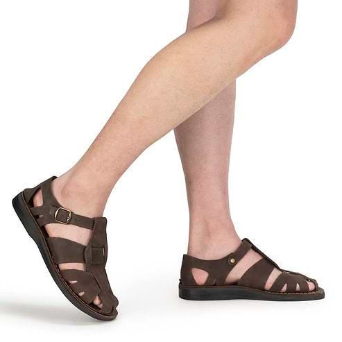 Finn - Leather Nomad Sandal | Brown Nubuck - on feet  view