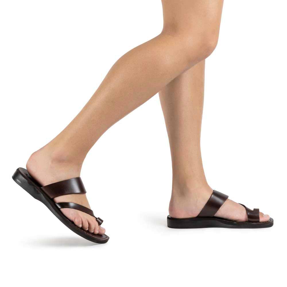 Zohar | Brown Leather Toe Ring Sandal