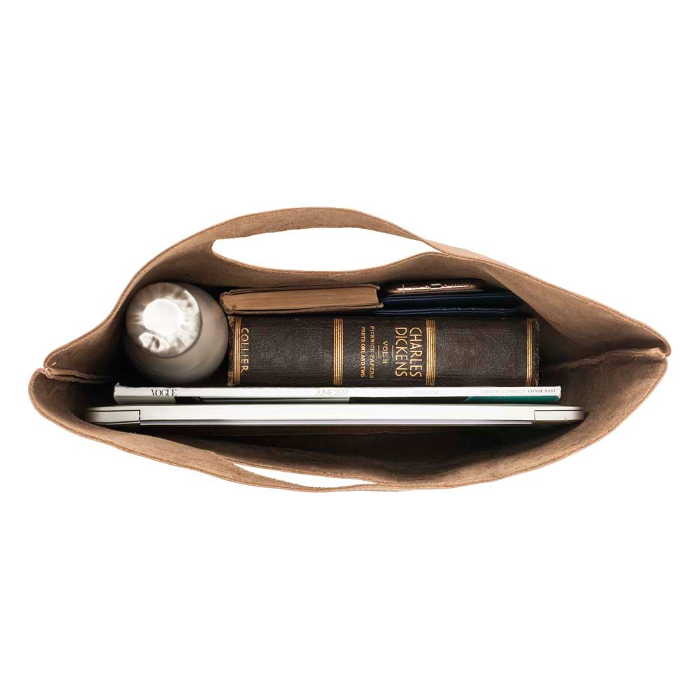 Leather Handbag in brown - inside view
