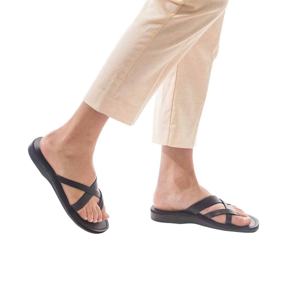 Jerusalem Sandals Abigail black, handmade leather slide sandals with toe loop - side
