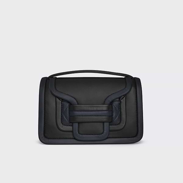 QV08_ALPHAHANDBAG-LAMB_BLACK-
