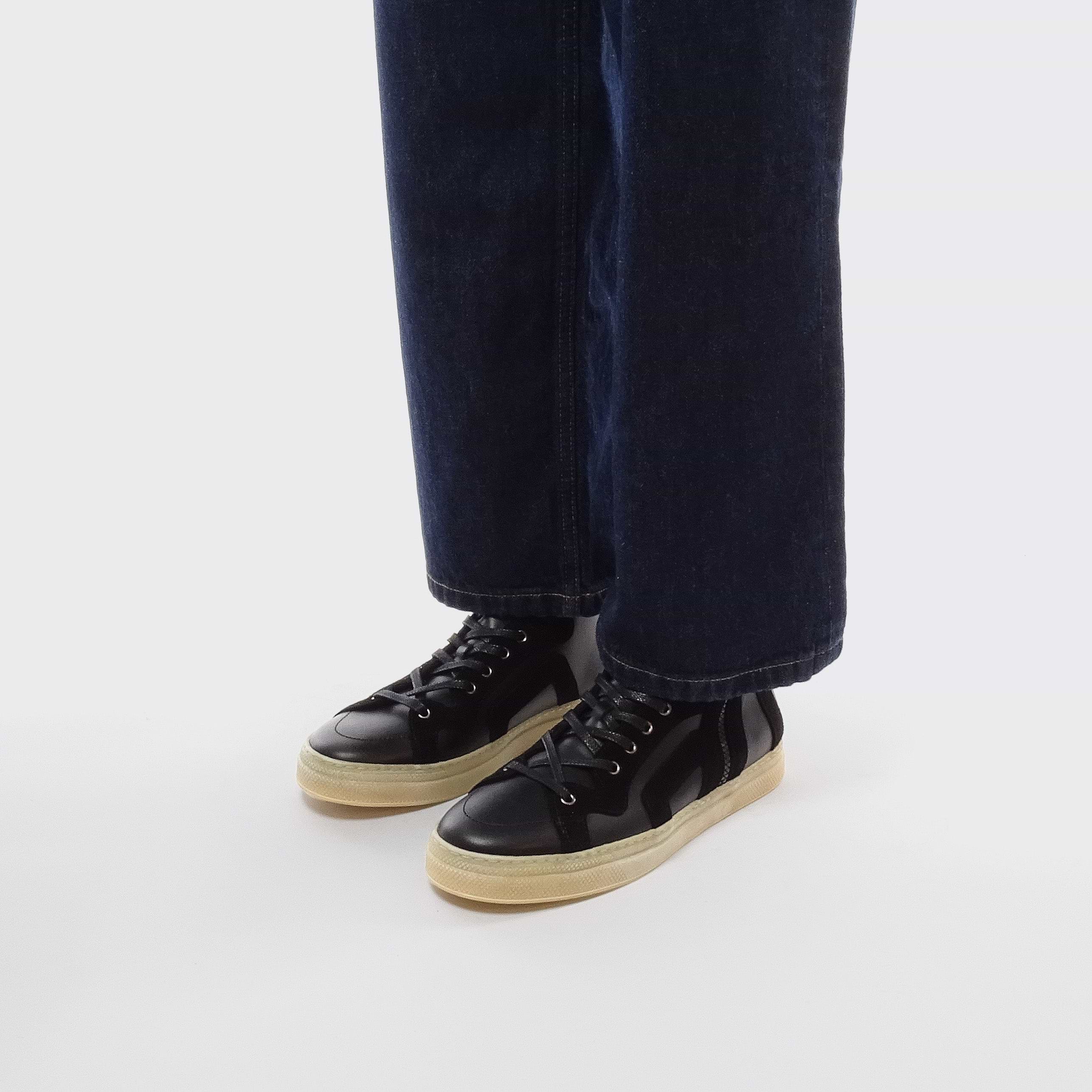 Pierre Hardy BASKETS MONTANTES 112, cuir de veau noir et veau velours noir, vue 4