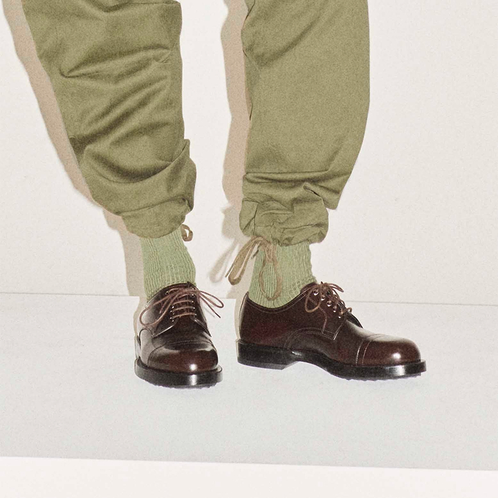 Pierre Hardy DERBY RALPH, cuir de veau verni marron, vue 5