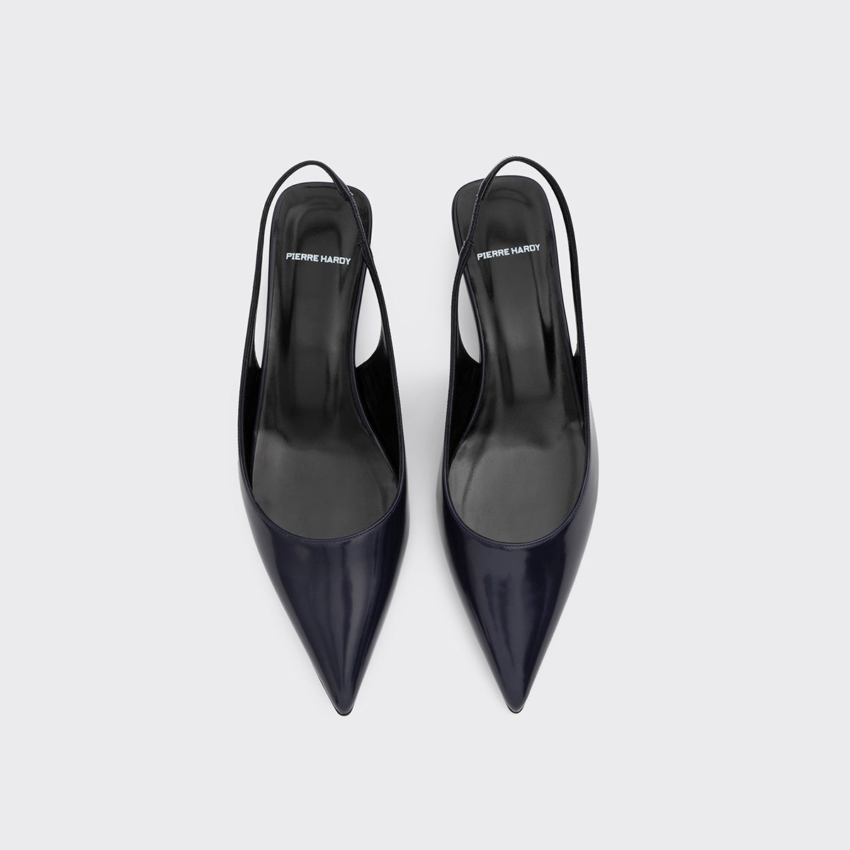 Pierre Hardy ESCARPIN SLINGBACK STELLA, cuir d'agneau verni bleu marine, vue 2