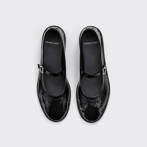 Pierre Hardy BALLERINE TRISH, cuir de chèvre verni noir, vue 2