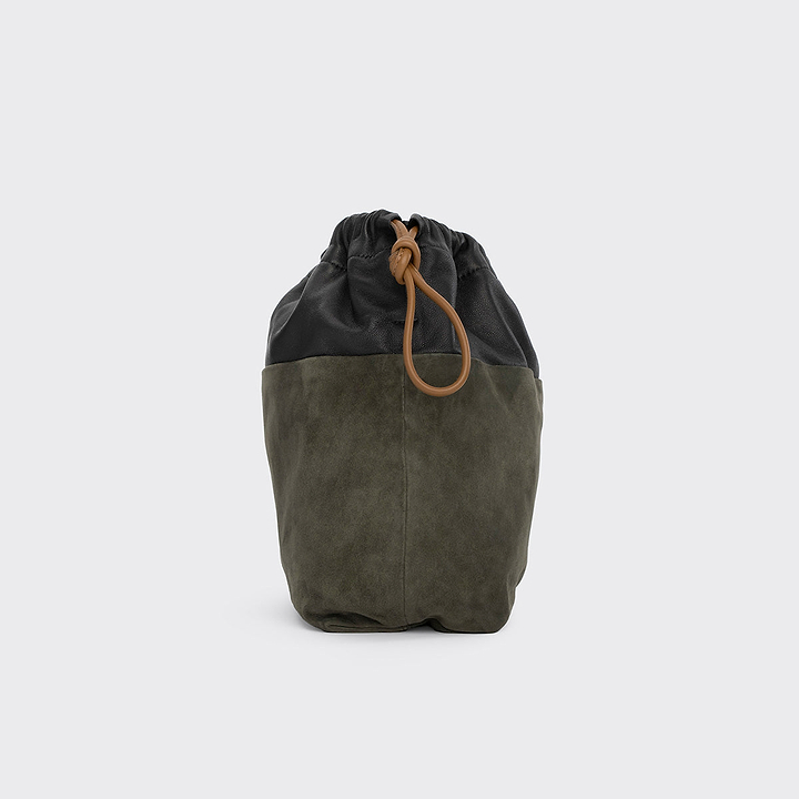 Pierre Hardy POCHETTE TWIN MAXI, cuir de chevreau velours kaki et cuir d'agneau noir, vue 4