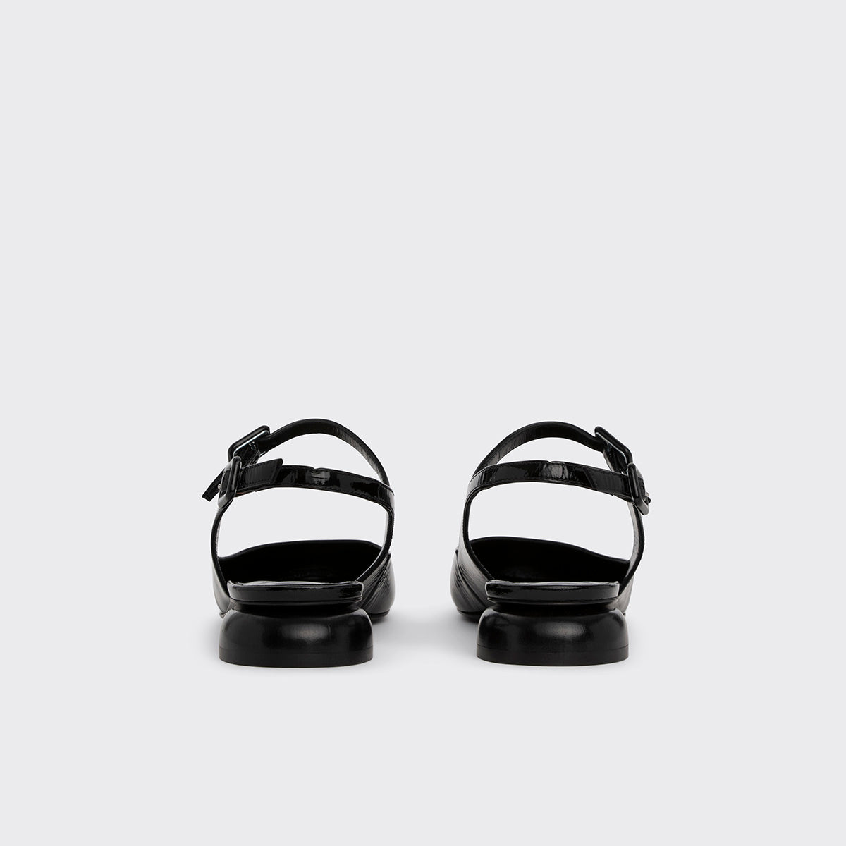 Pierre Hardy MARIANNE BIBA, black patent kidskin, vue 8