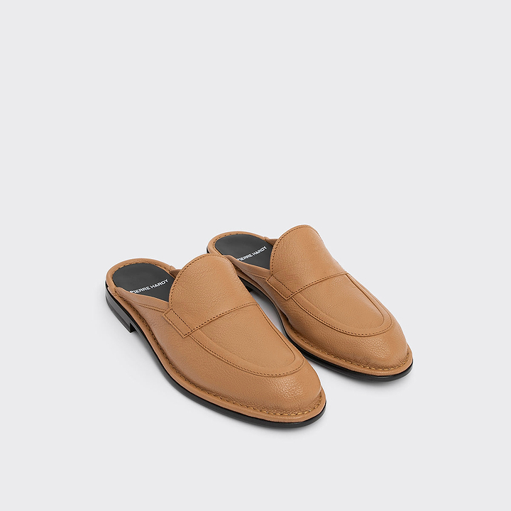 Pierre Hardy MULE NOTO, cuir de chèvre grainé camel, vue 3