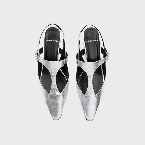 Pierre Hardy ESCARPIN SLINGBACK EDDIE, cuir de chevreau métallisé argenté, vue 2