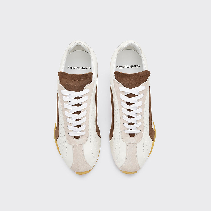 Pierre Hardy BASKETS JUMP, cuir de veau blanc et cuir de veau velours marron & blanc cassé, vue 2