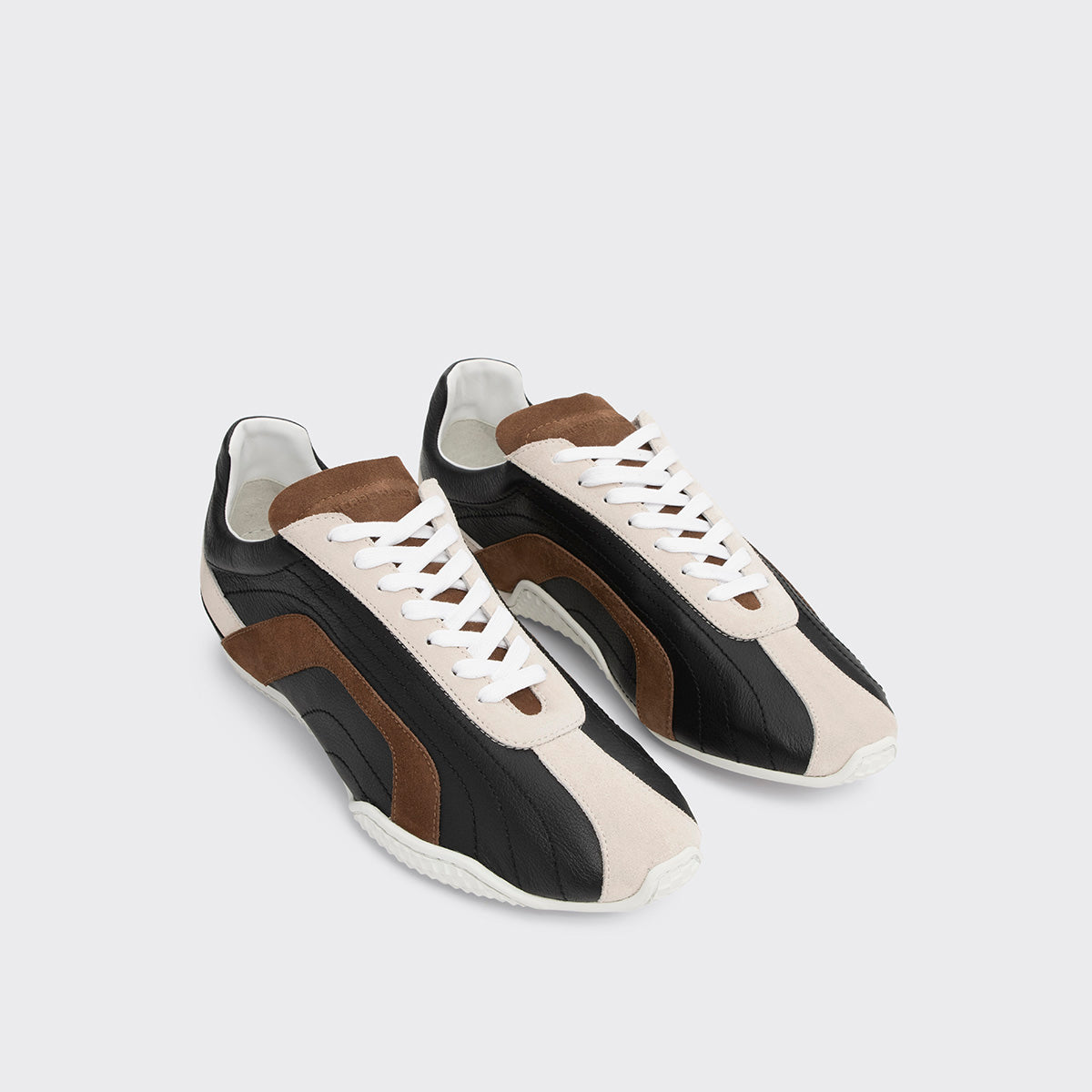 Pierre Hardy BASKETS JUMP, cuir de veau noir et cuir de veau velours marron & blanc cassé, vue 3