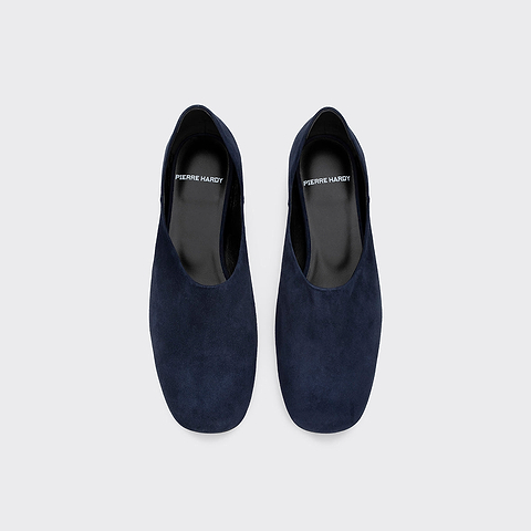 Pierre Hardy CHAUSSURES À ENFILER PIA, cuir de chevreau velours bleu marine, vue 2