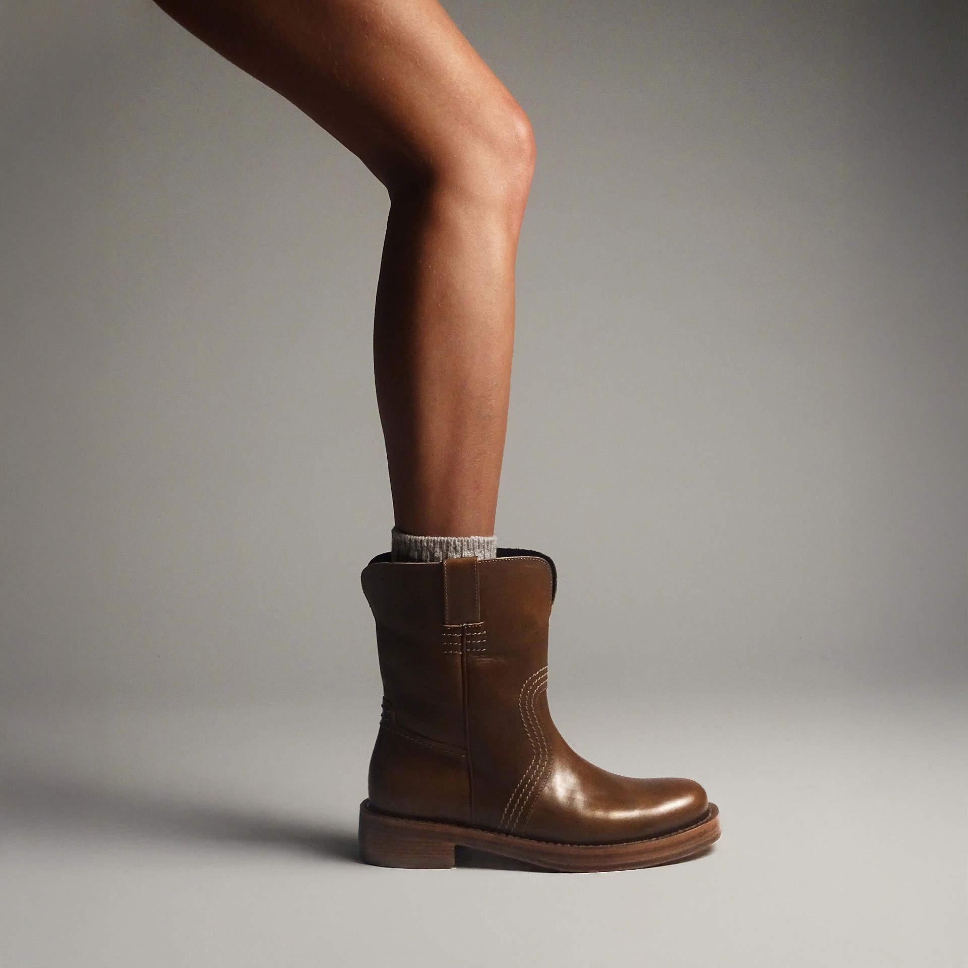 Pierre Hardy BOTTINES UMA, cuir de veau marron clair, vue 7