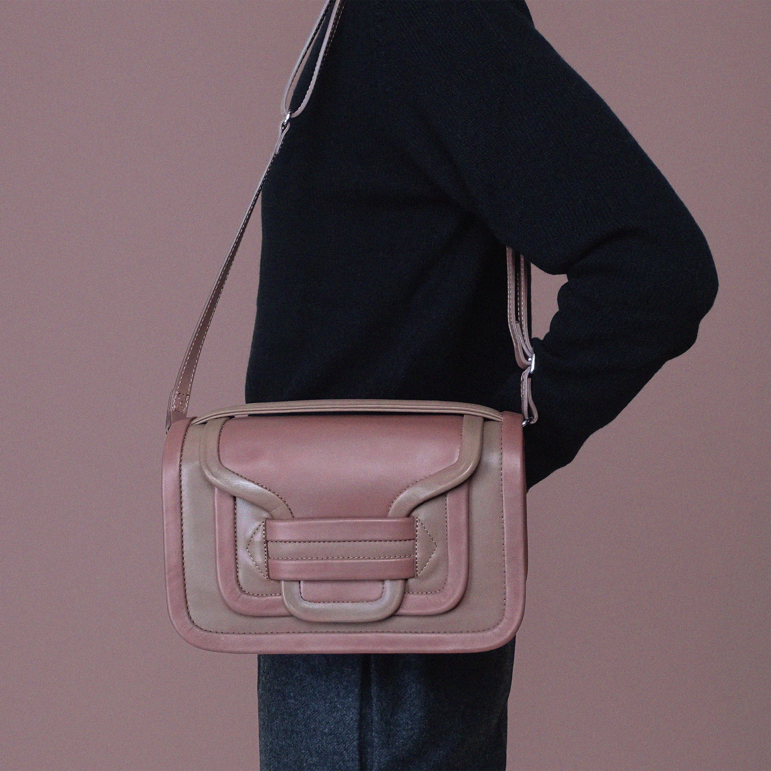 Pierre Hardy SAC À MAIN ALPHA MAXI, cuir de veau beige & rose, vue 3