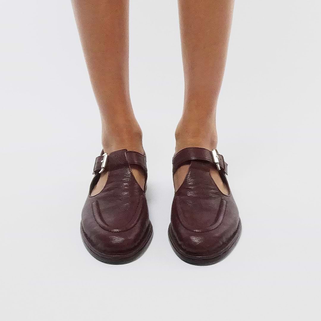 Pierre Hardy SANDALE MODICA, cuir de chèvre grainé bordeaux, vue 4