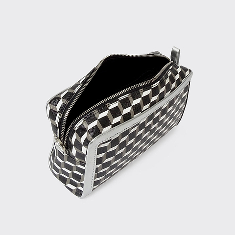 Pierre Hardy SAC MAXI CUBE BOX, toile enduite cube perspective noir & blanc et cuir d'agneau argenté, vue 2