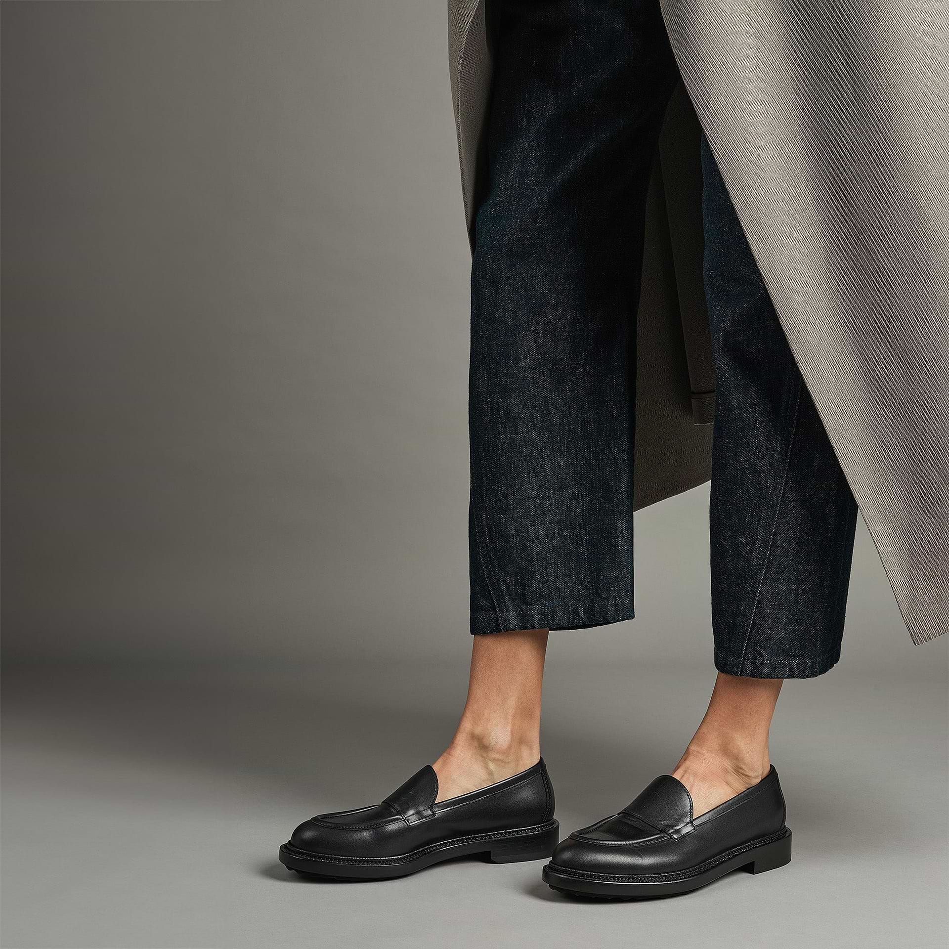 Pierre Hardy MOCASSIN JOHN, cuir de veau noir, vue 3