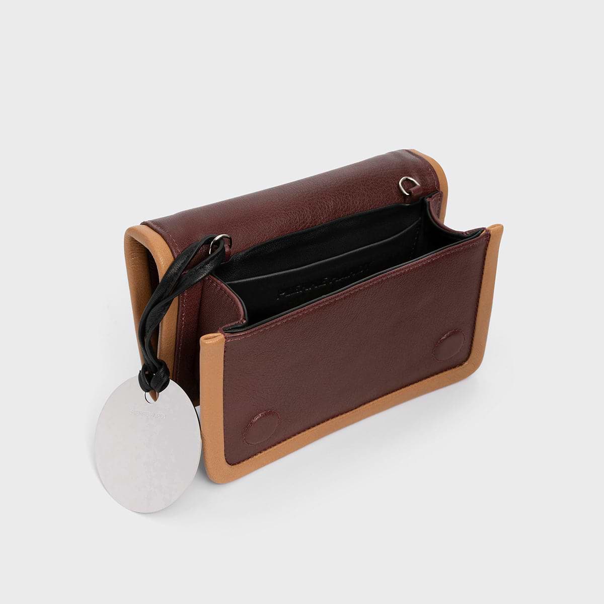 Pierre Hardy SAC À MAIN ALPHA, cuir de chèvre grainé bordeaux et camel, vue 3