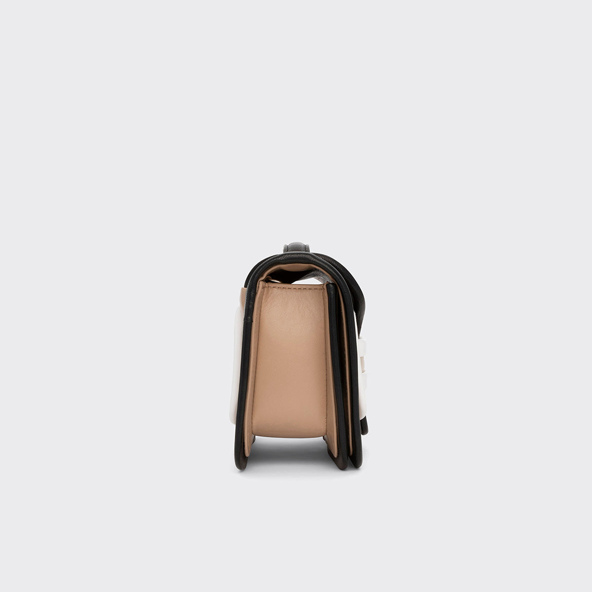 Pierre Hardy SAC À MAIN ALPHA, cuir d'agneau beige & noir et cuir de veau blanc & blanc cassé, vue 4