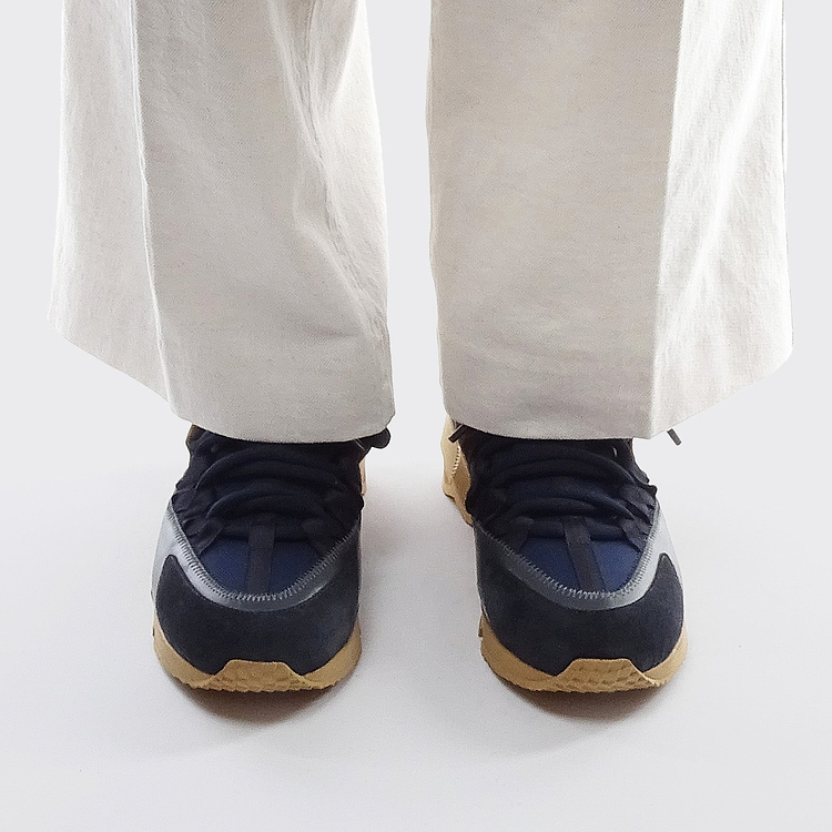 TREK COMET SNEAKERS