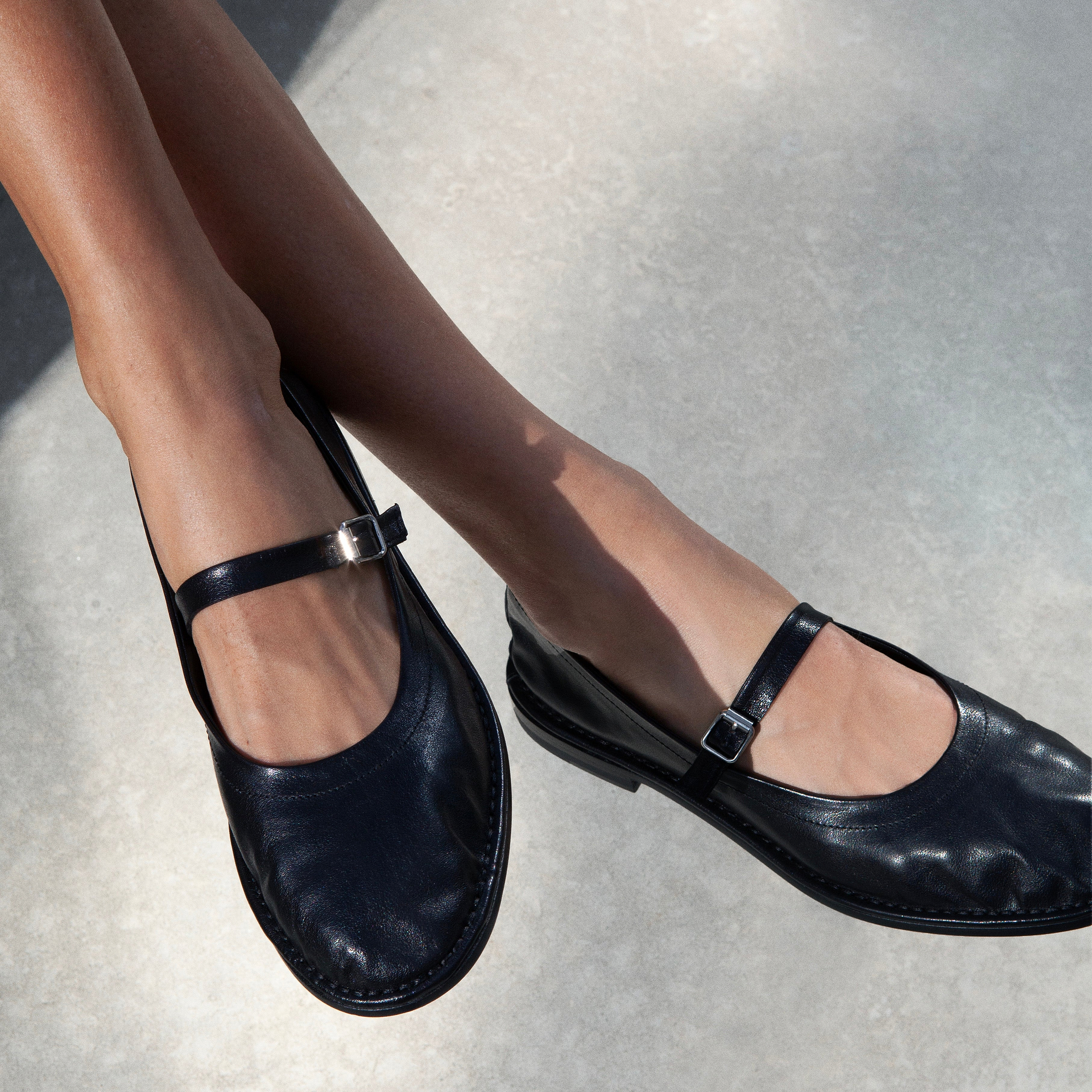 Pierre Hardy BALLERINE TRISH, cuir de kangourou noir, vue 4