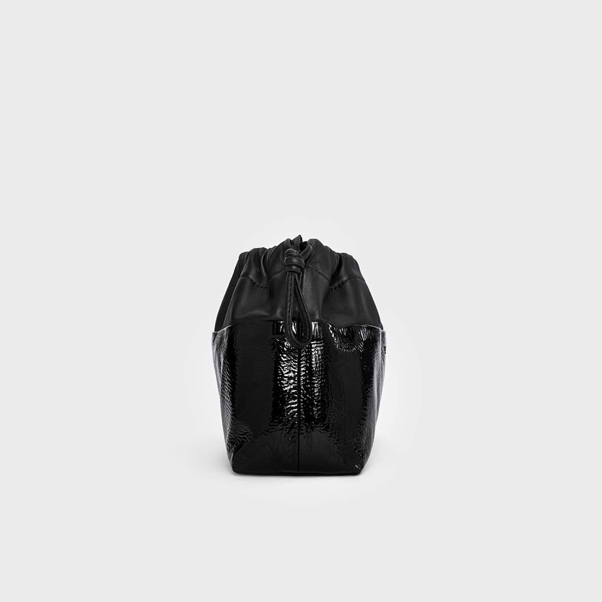 Pierre Hardy TWIN CLUTCH, black patent kidskin and black lambskin, vue 4