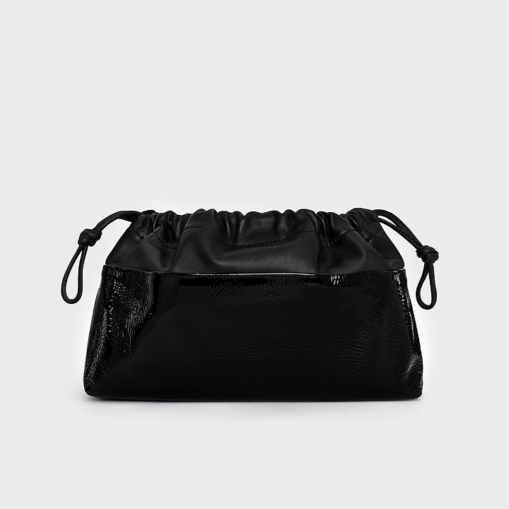 Pierre Hardy TWIN CLUTCH, black patent kidskin and black lambskin, vue 5