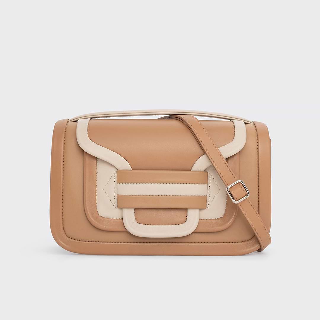 Pierre Hardy SAC À MAIN ALPHA MAXI, cuir de veau cappuccino, camel et blanc cassé