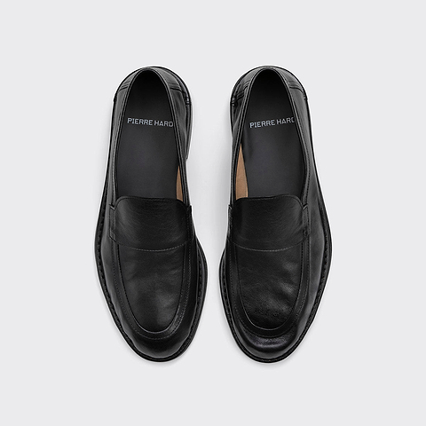 Pierre Hardy NOTO LOAFER, soft loafer in black kangaroo leather, view 2