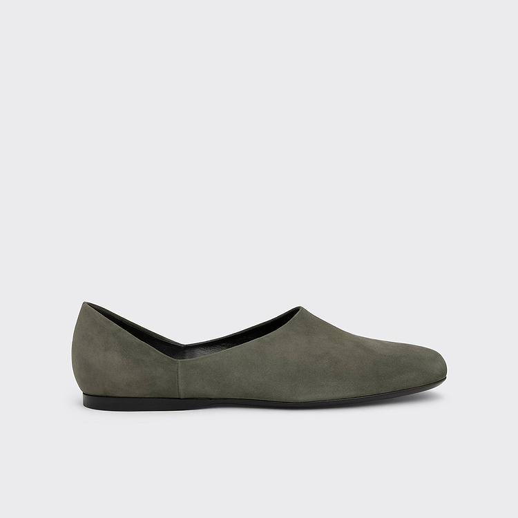 PIA SLIP-ON SHOES
