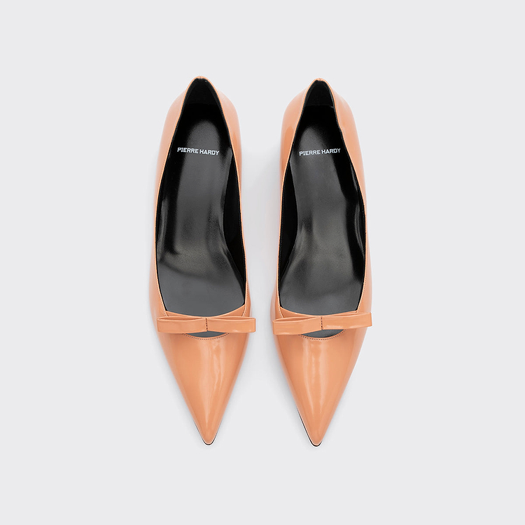 DELPHINE PUMP