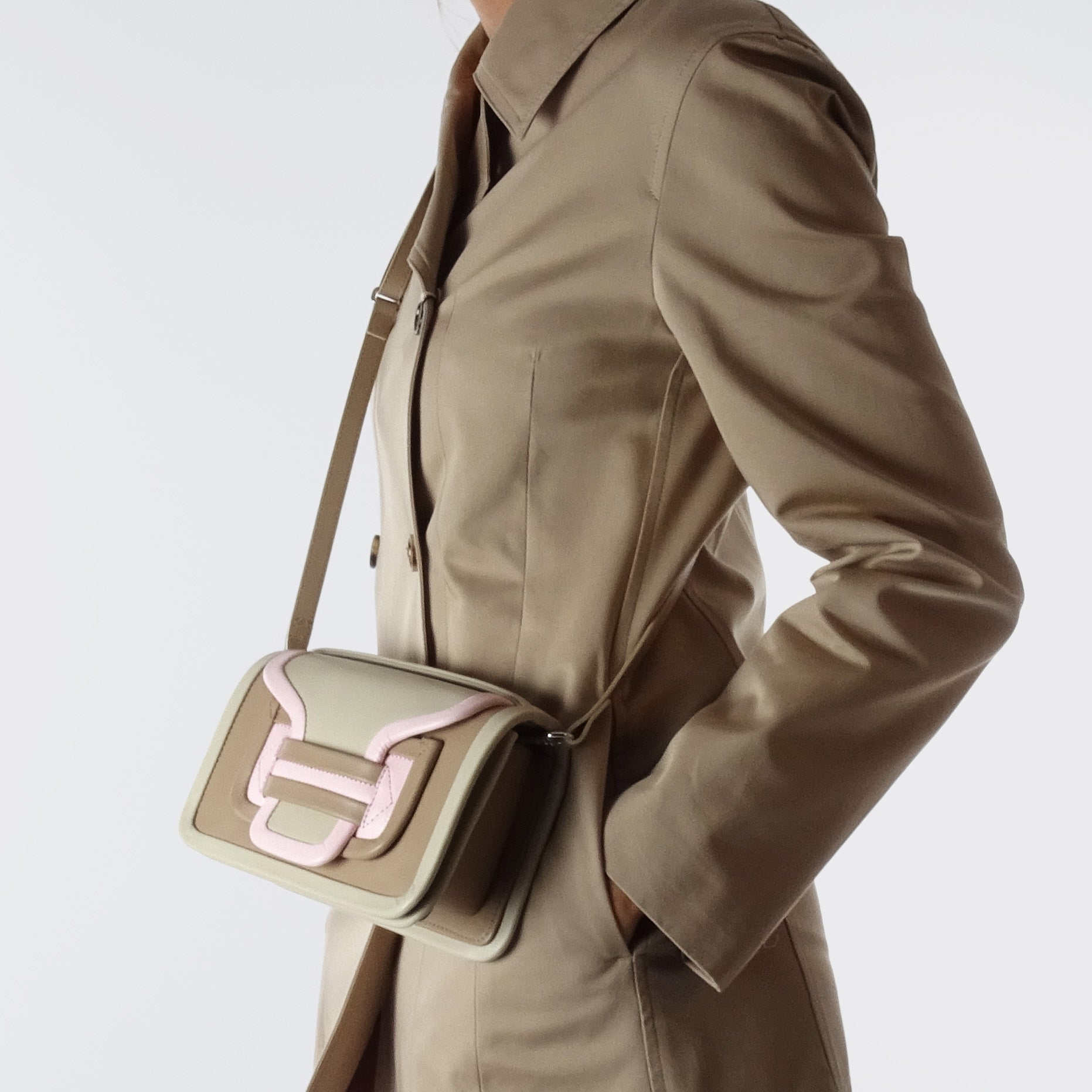 Pierre Hardy ALPHA HANDBAG, taupe & off-white calfskin and powder pink kidskin, view 6