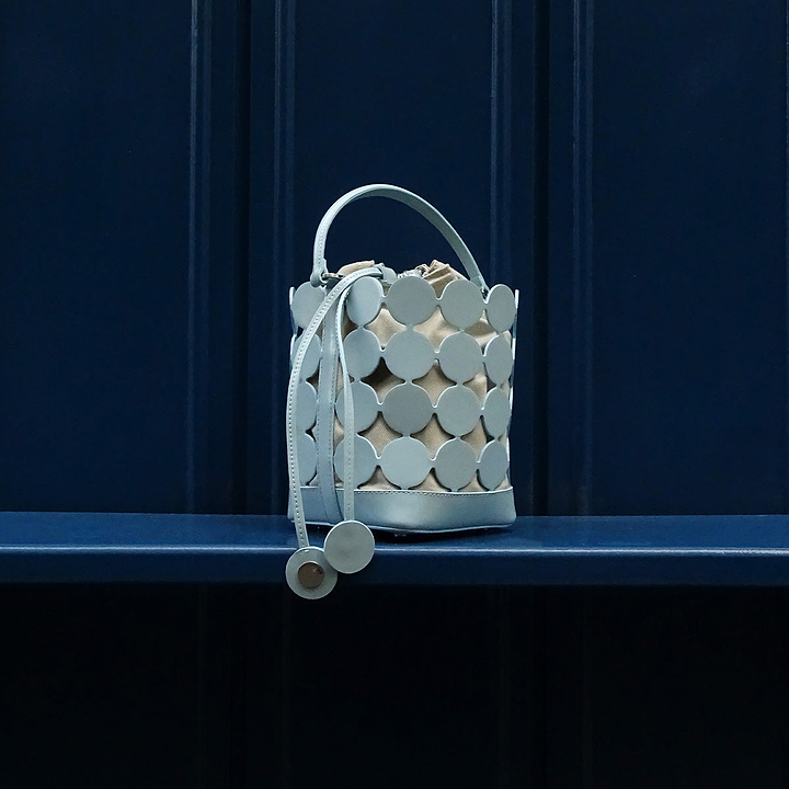 Pierre Hardy BULLES BUCKET BAG, light blue glazed lambskin, view 3