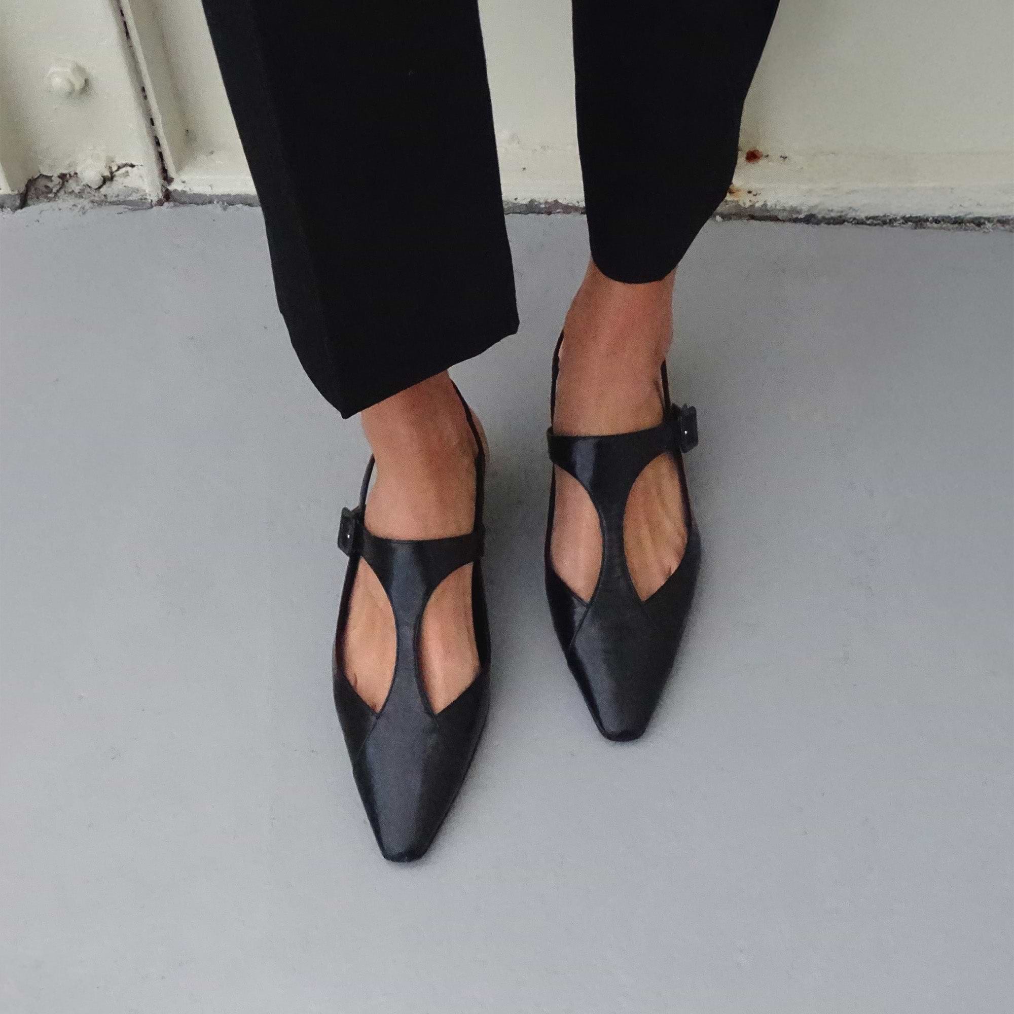 Pierre Hardy EDDIE SLINGBACK, black kidskin, view 4