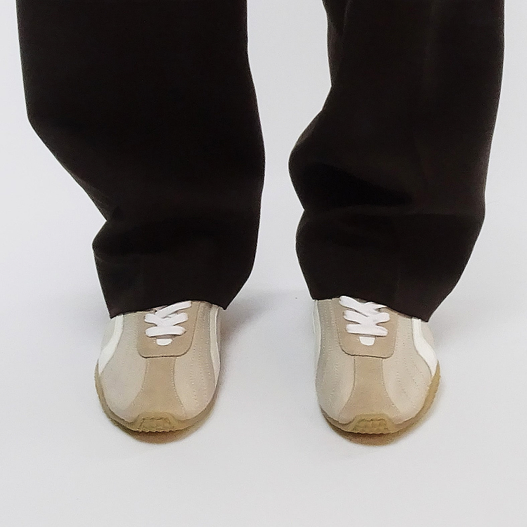 JUMP SNEAKERS