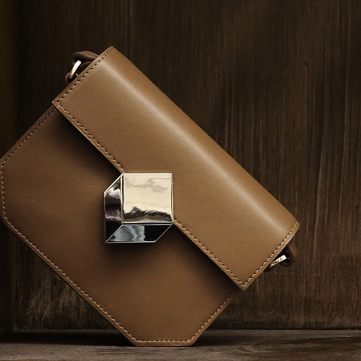 Pierre Hardy MINI PRISM HANDBAG, camel calfskin, view 5
